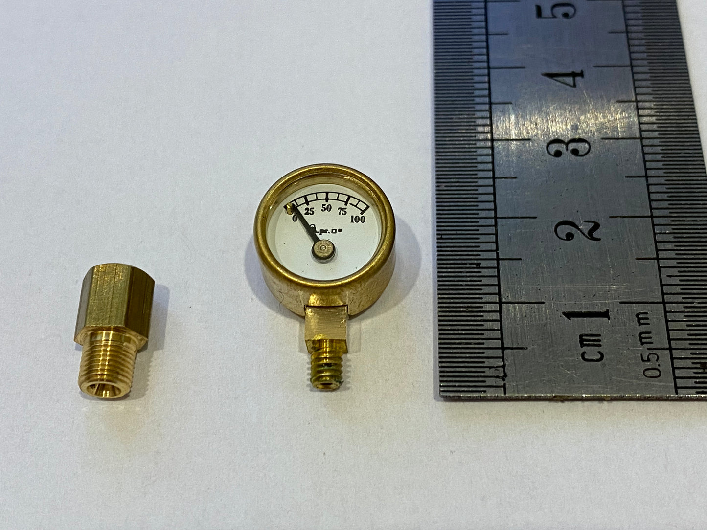 Pressure gauge 1/2inch 0-100psi with Accucraft Adapter to replace 3/4inch gauge