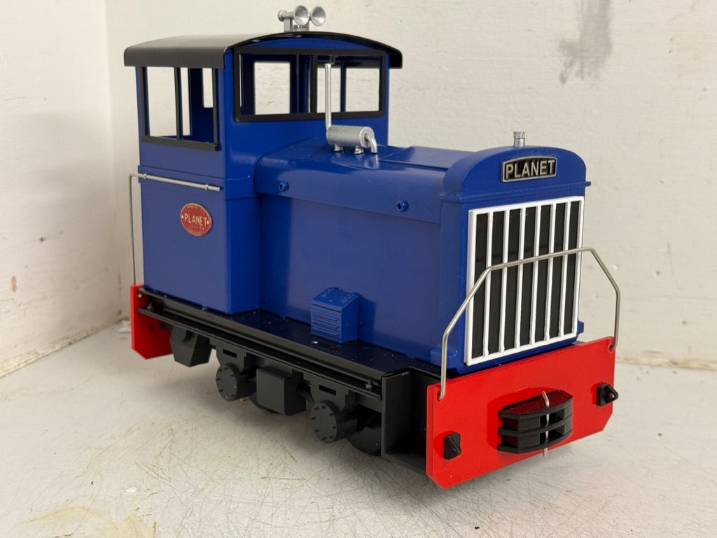 A New Maxitrak Planet 0-4-0 Battery Fosworks R/C 32/45mm