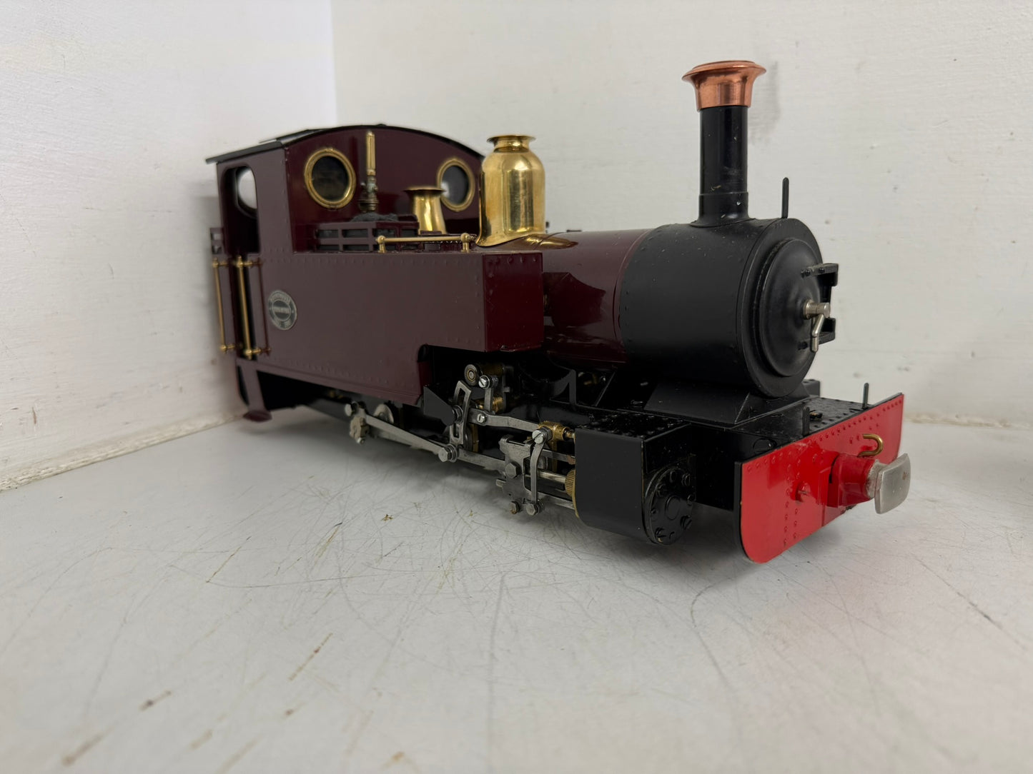 Roundhouse Silver Lady Maroon 32/45mm R/C 0503/539