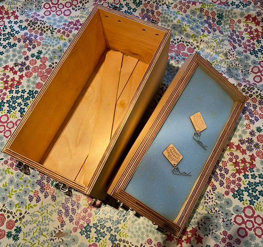 Quality Locomotive Box Medium