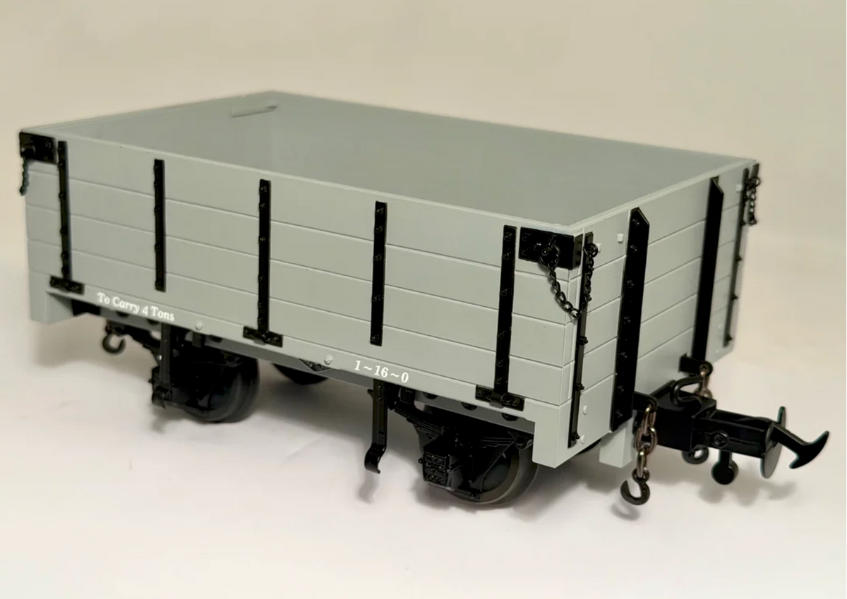 A New Accucraft W&L Light Grey Data Only 4 Plank Wagon R19-3B