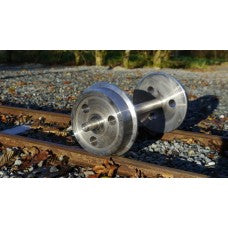 10 1/4 inch Gauge Axles x2 and wheels x4