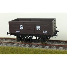 R32-1F G1 RCH 7 Plank Wagon in SR Brown