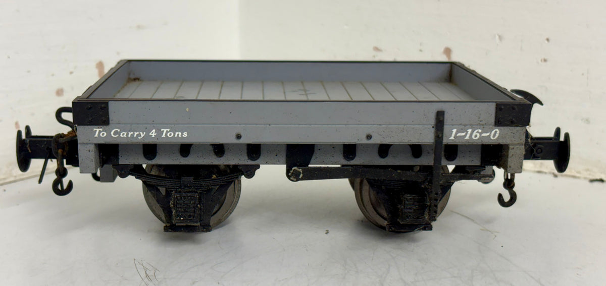 XW6 W&L 1 plank wagon 32mm