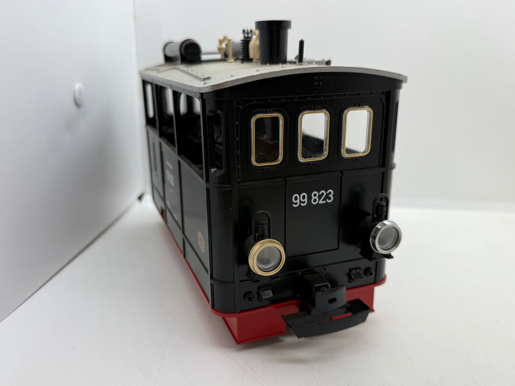 XA002 LGB Black Tram