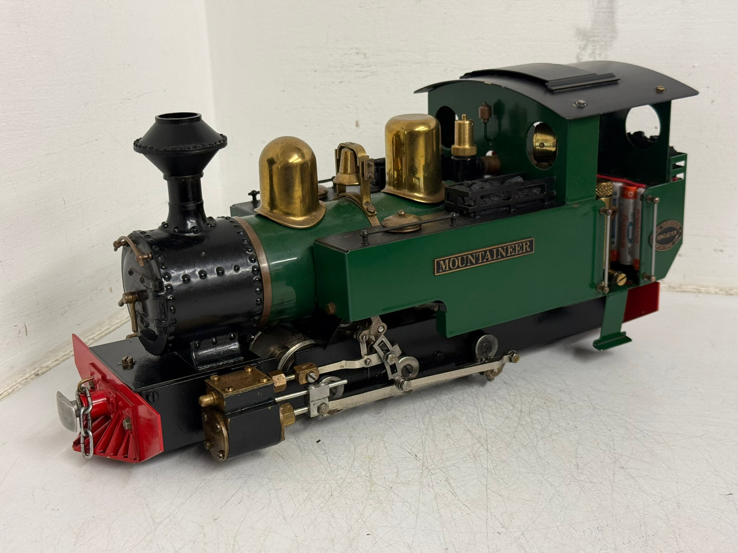 Roundhouse Lady Anne R/C 0503/812