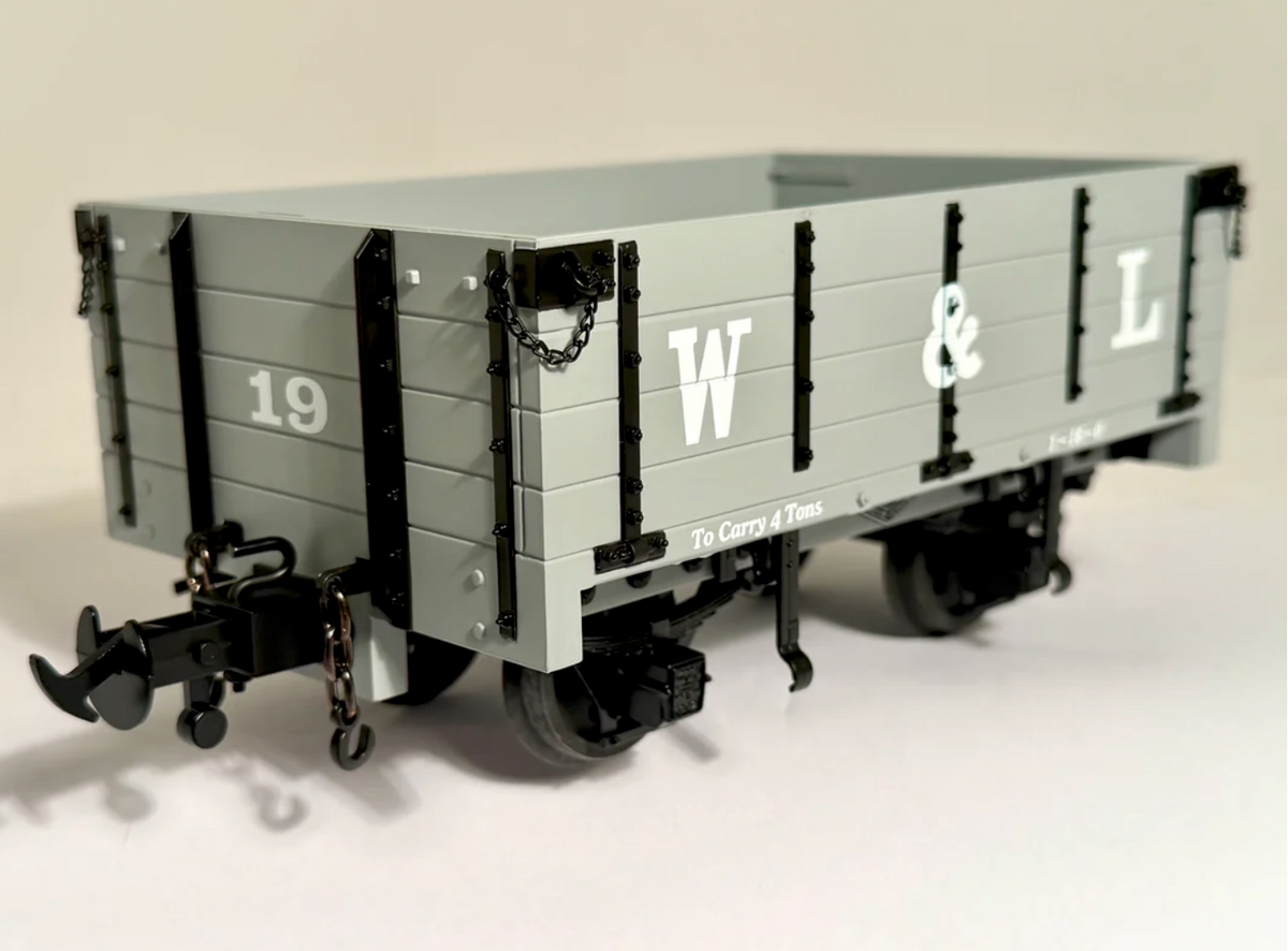 A New Accucraft W&L 4 Plank Wagon R19-3A choice of No's 19,20,21,22