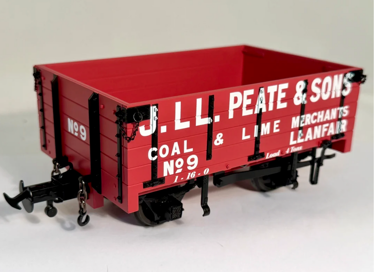 A New Accucraft 'Peate' Wagon W&L 4 Plank Wagon R19-3D choice of No's 9,11,13,15.